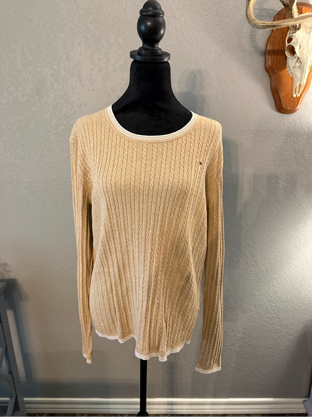 Tommy Hilfiger Beige Knit Sweater with Red Trim